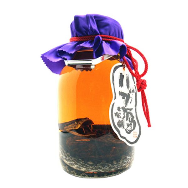 ハブ入り　ハブ酒 送料無料】【正規品】ハブ入り ハブ酒 南都酒造所 1800ml 35％